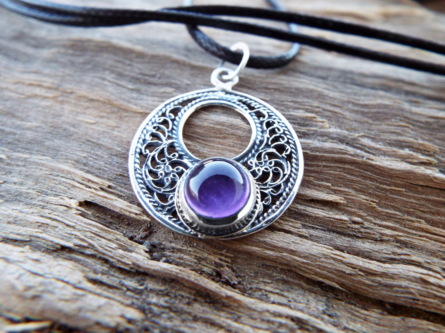 Sterling Silver Amethyst Pendant