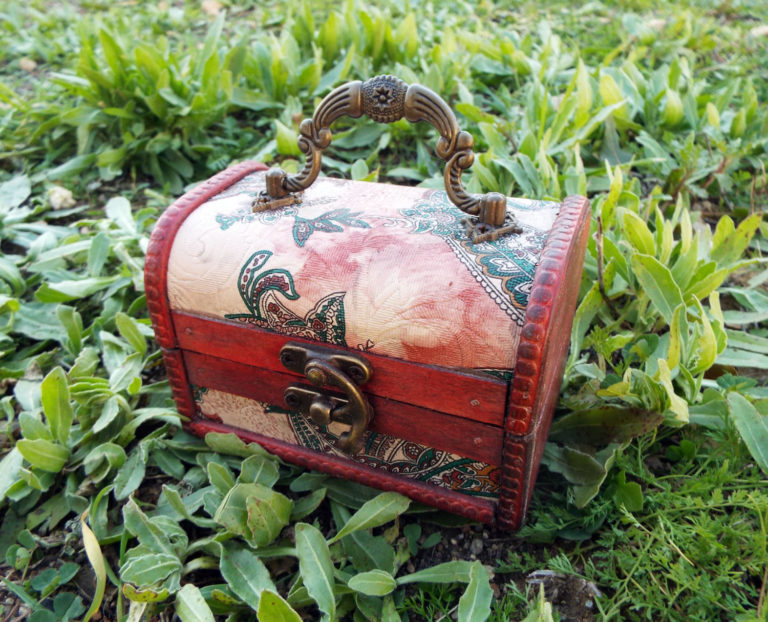 Box Vintage Floral Paisley Leaves Handmade Wooden Genuine Leather Treasure Chest Jewelry Trinket Antique Vintage Gothic