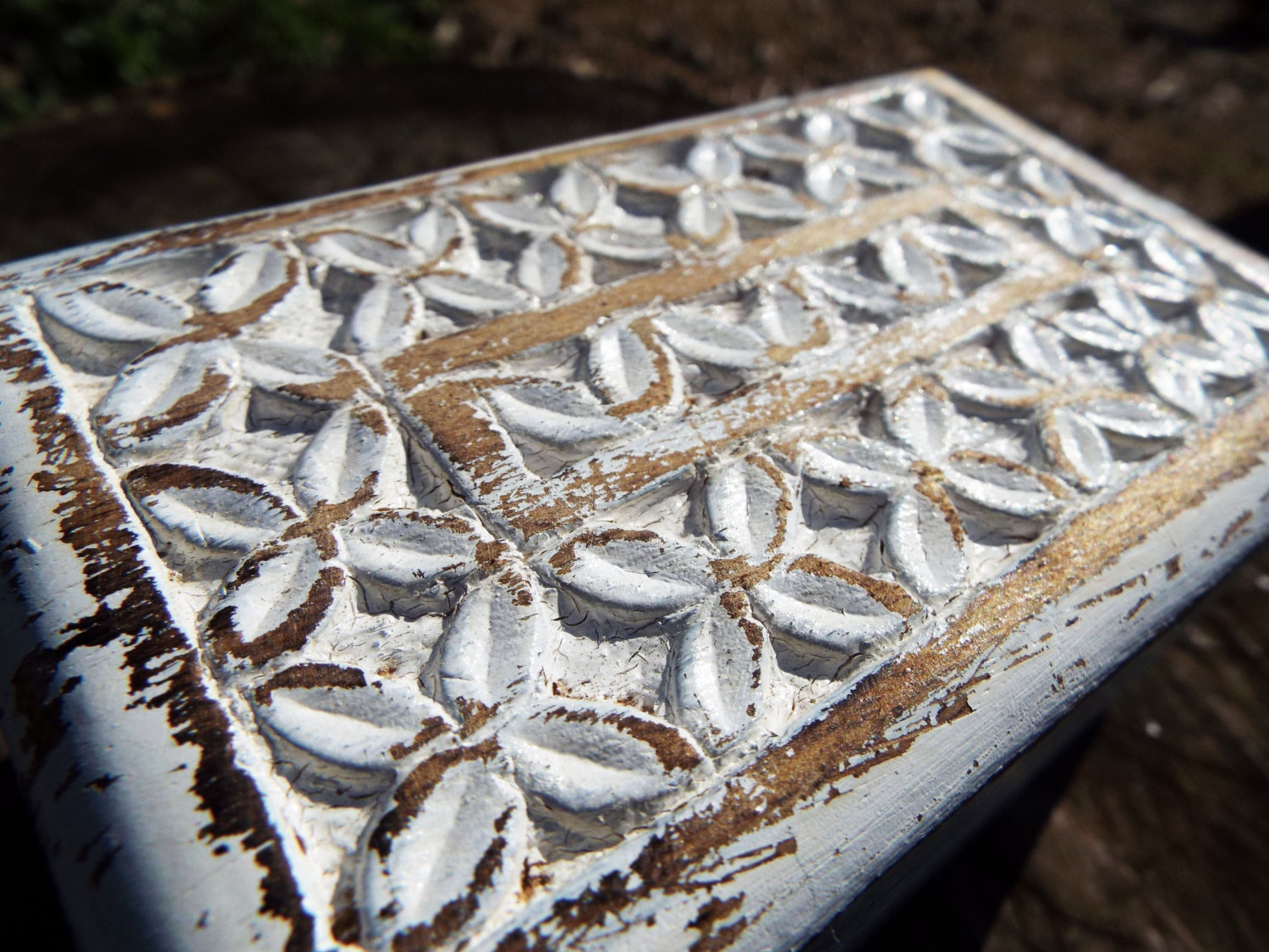 Box Wooden Flower Jewelry Carved Handmade Antique Vintage Home Decor Indian Floral Mango Tree Wood Trinket Leaf Treasure Chest Eco Friendly