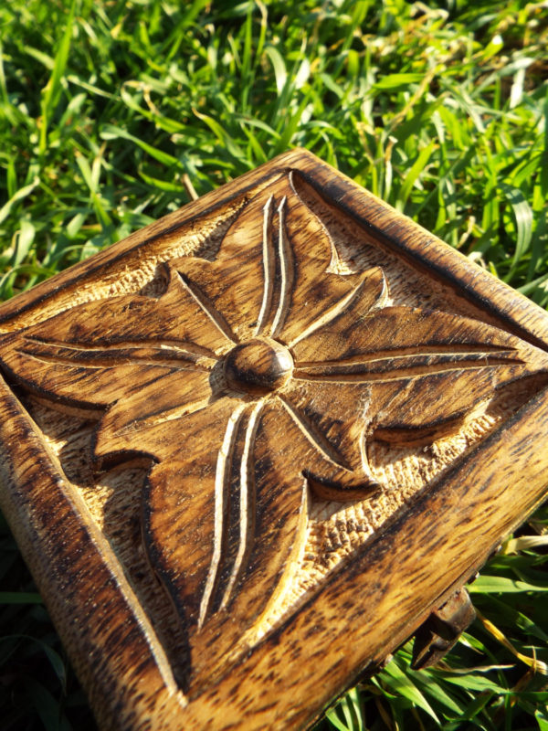 Box Wooden Flower Jewelry Carved Handmade Home Decor Indian Floral Mango Tree Wood Trinket Treasure Chest Eco Friendly