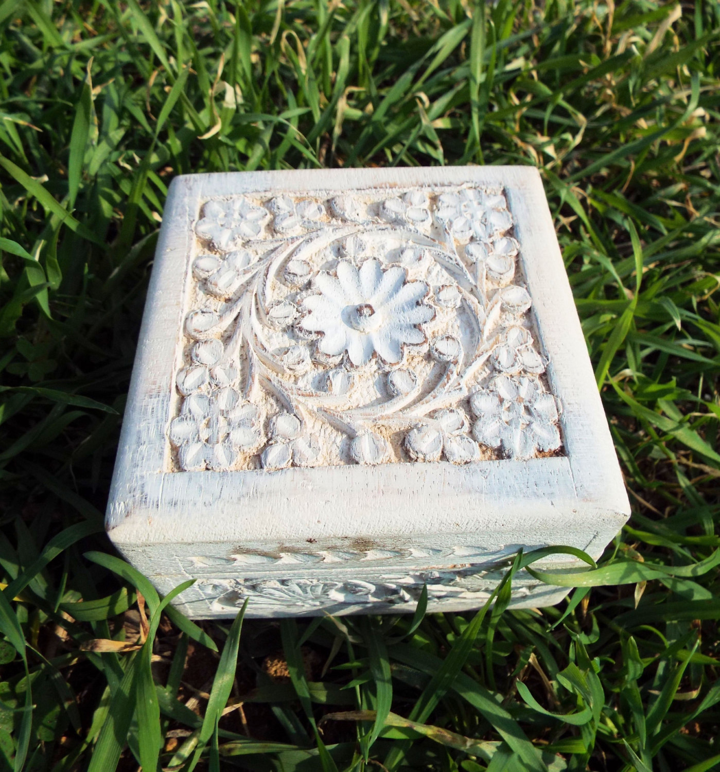 Box Wooden Jewelry Carved Handmade Antique Vintage Balinese Home Decor Indian Floral Trinket Treasure Chest