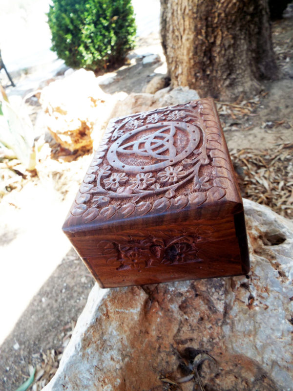 Triquetra Celtic Box Symbol Handmade Wooden Mango Tree Eco Friendly Indian Balinese Floral Trinket