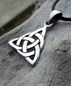 Triquetra Pendant Silver Handmade Necklace Sterling 925 Celtic Symbol Gothic Dark Jewelry Μεταγιον Ασημι