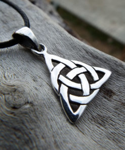 Triquetra Pendant Silver Handmade Necklace Sterling 925 Celtic Symbol Gothic Dark Jewelry Μεταγιον Ασημι