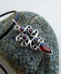 Garnet Pendant Silver Handmade Necklace Sterling 925 Red Gemstone Stone Gothic Dark Vintage Antique Jewelry