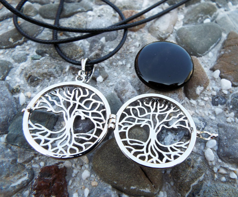 Onyx Pendant Tree of Life Silver Handmade Necklace Black Gemstone Jewelry