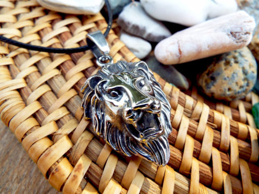 lion stainless steel pendant